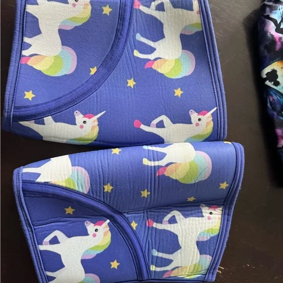 Liberte Lifestyles Unicorn Kneesleeves - Medium - Picture 2 of 3